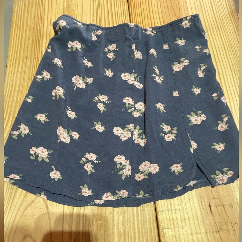 American Eagle Outfitters Floral Blue Skirt